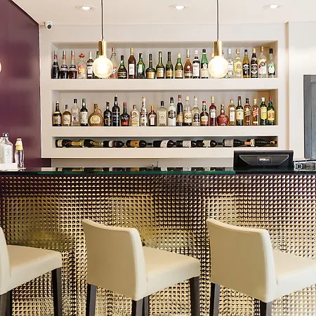 Arribas Sintra מלון 4*