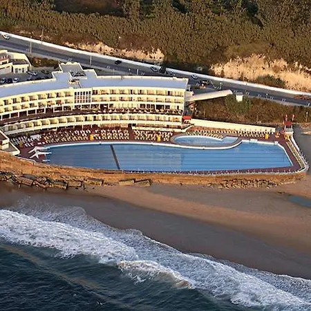 Arribas Sintra מלון 4*