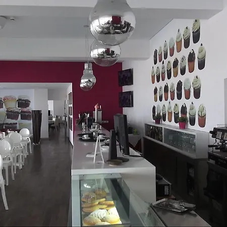 Arribas Sintra מלון 4*